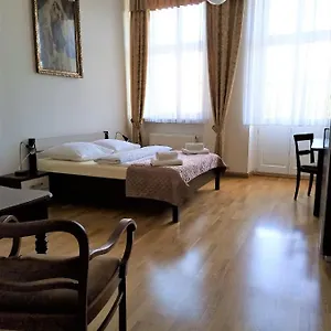 Dom Notre Dame Nocleg ze śniadaniem Wrocław